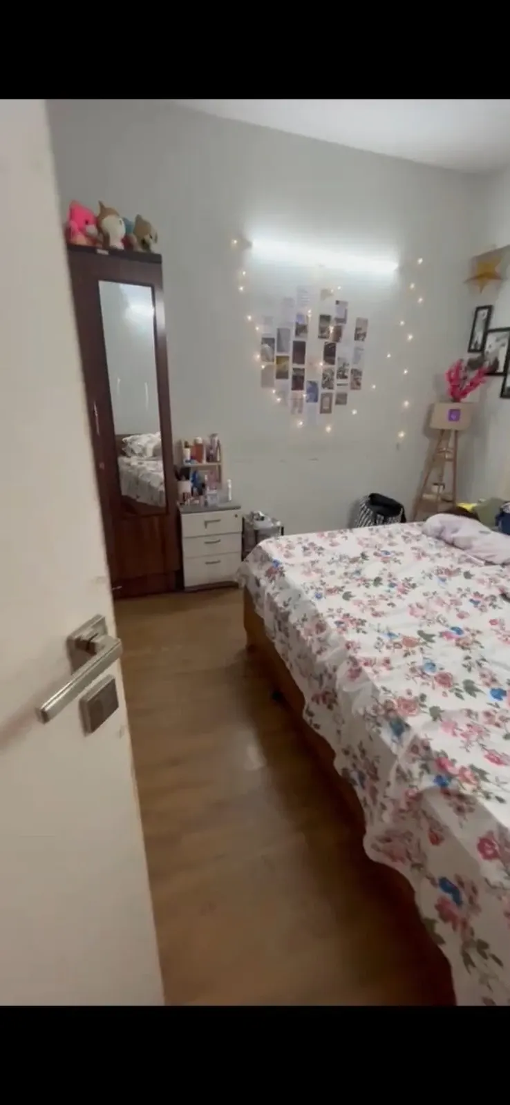 Apartment / Flat in Gurgaon — photo 2